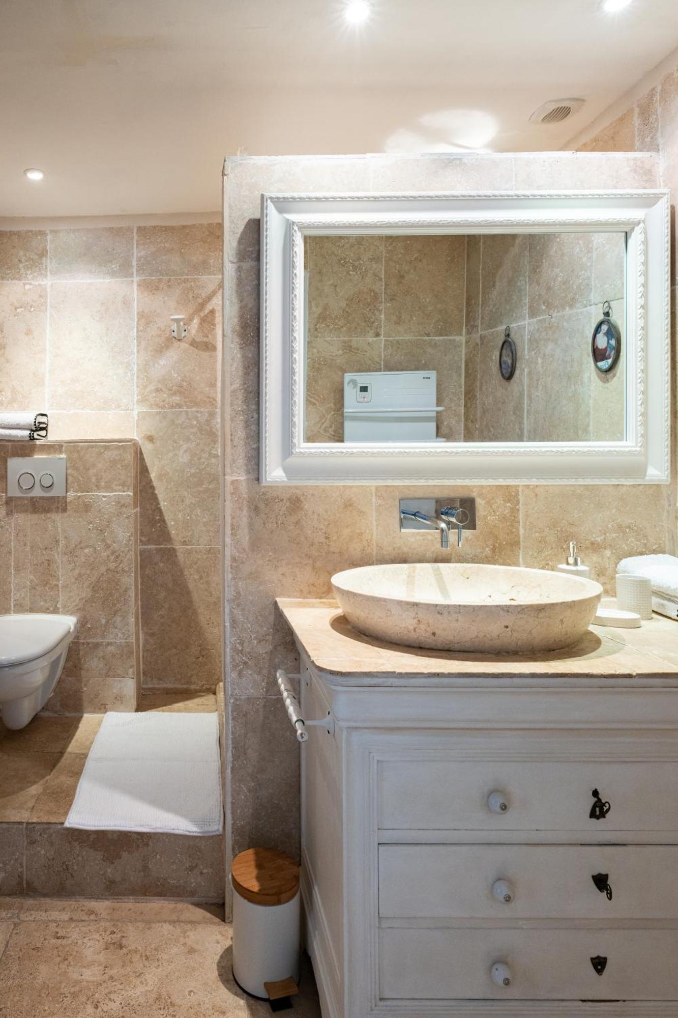 Les Chambres De Reseau Louisanne Saint-Remy-de-Provence Luaran gambar